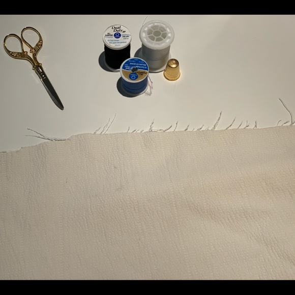 Offwhite Fabric - Picture 4 of 4